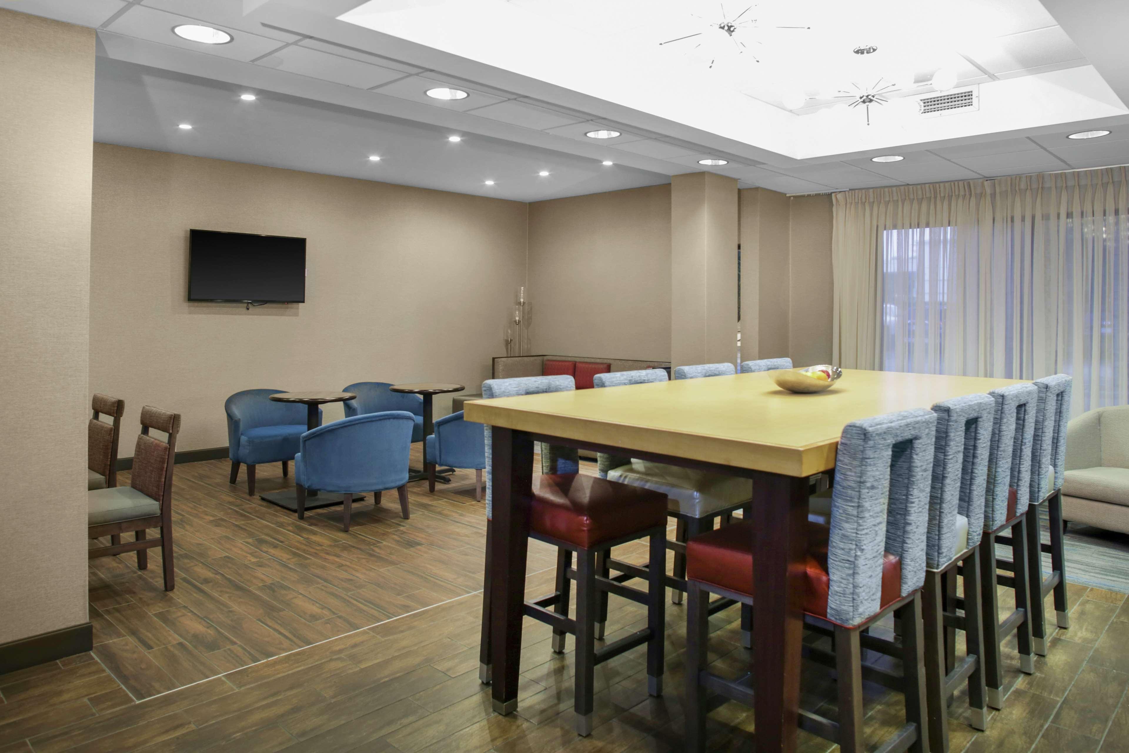 Hampton Inn Chicago Elgin/I-90 Bagian luar foto