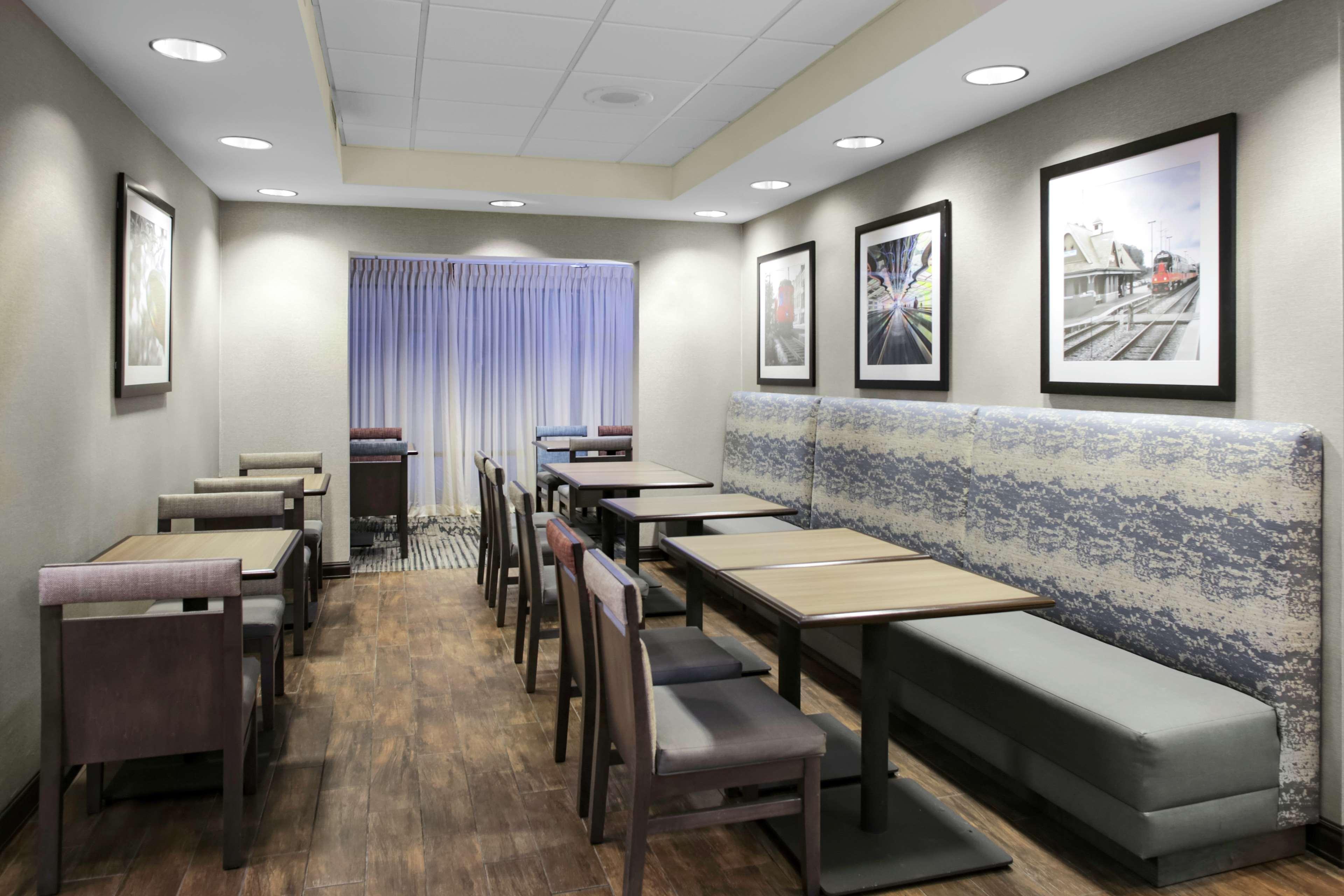 Hampton Inn Chicago Elgin/I-90 Bagian luar foto