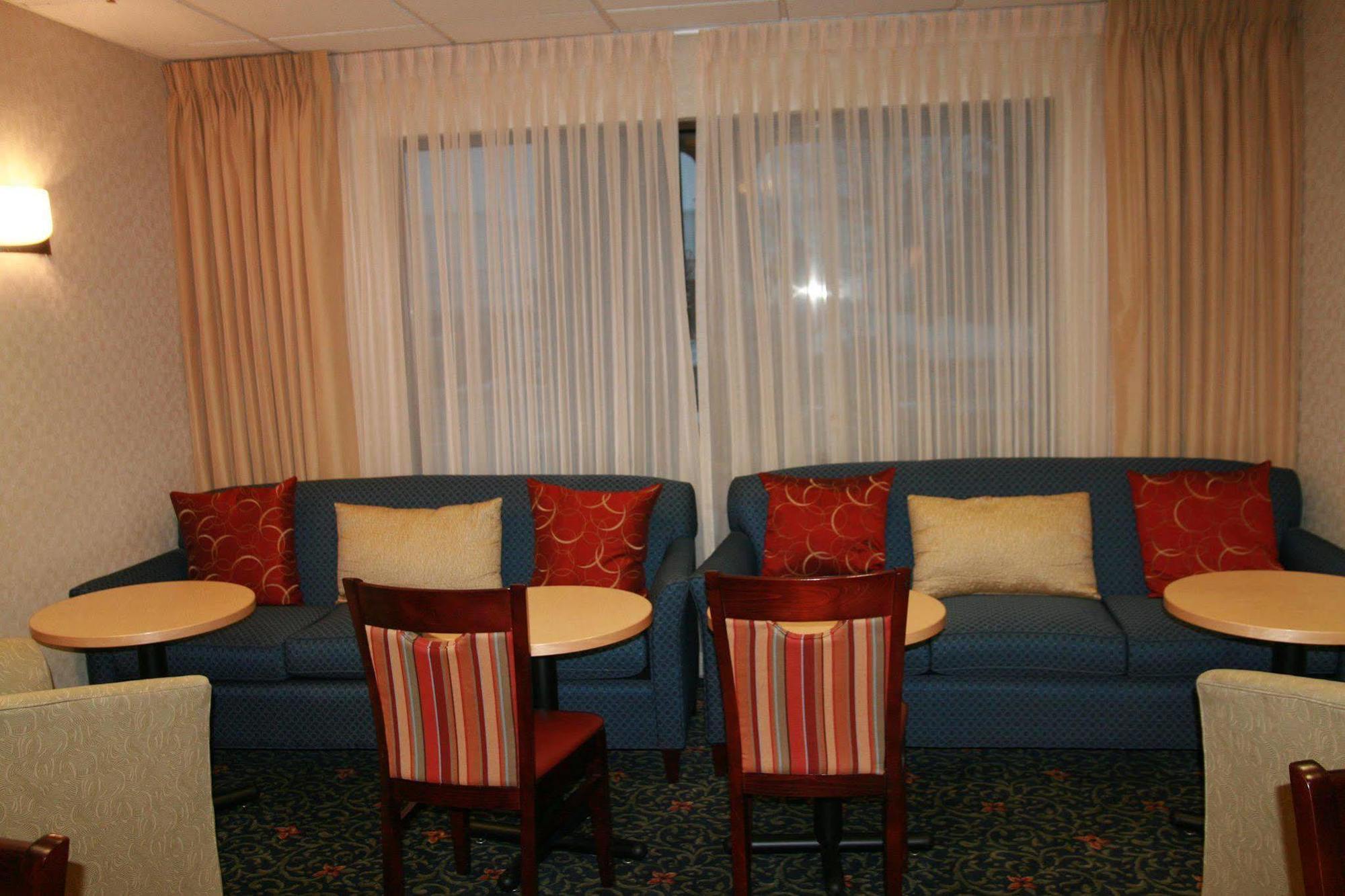 Hampton Inn Chicago Elgin/I-90 Restoran foto