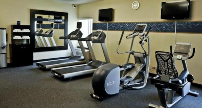 Hampton Inn Chicago Elgin/I-90 Bagian luar foto