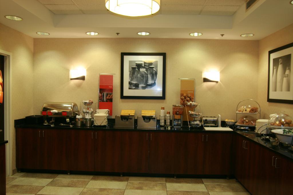 Hampton Inn Chicago Elgin/I-90 Bagian luar foto
